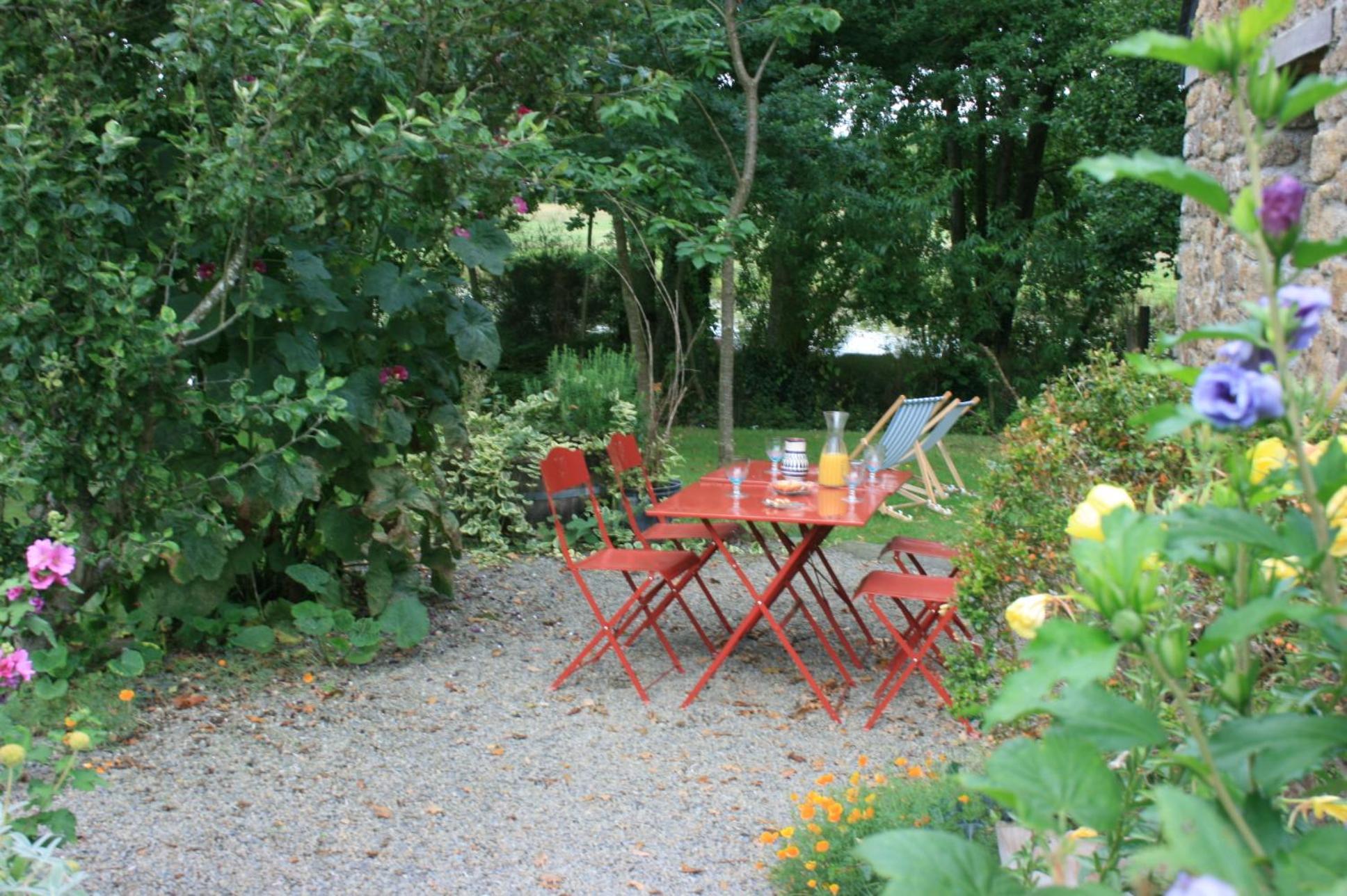 Saint-Pierre-de-Plesguen Au Pont Ricoul Bed & Breakfast エクステリア 写真