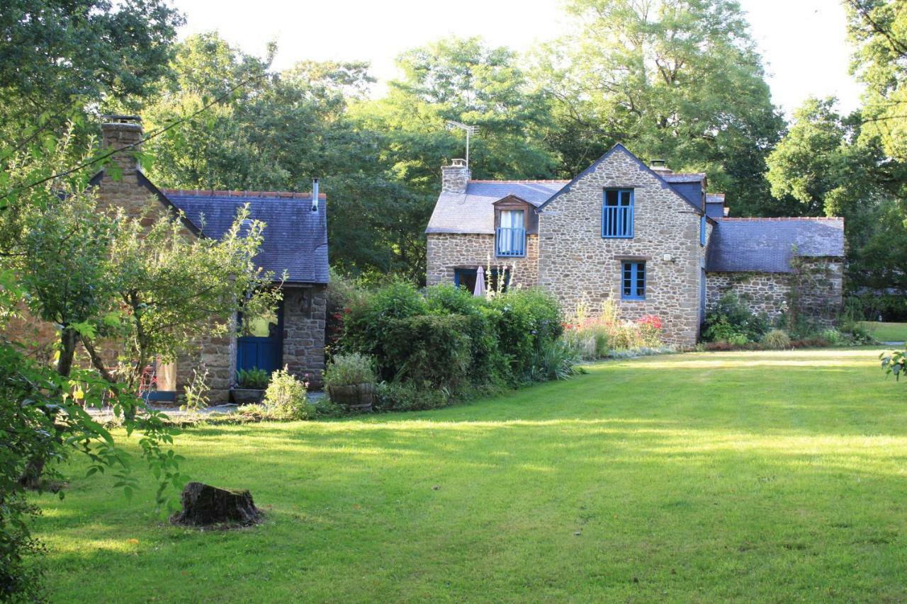 Saint-Pierre-de-Plesguen Au Pont Ricoul Bed & Breakfast エクステリア 写真