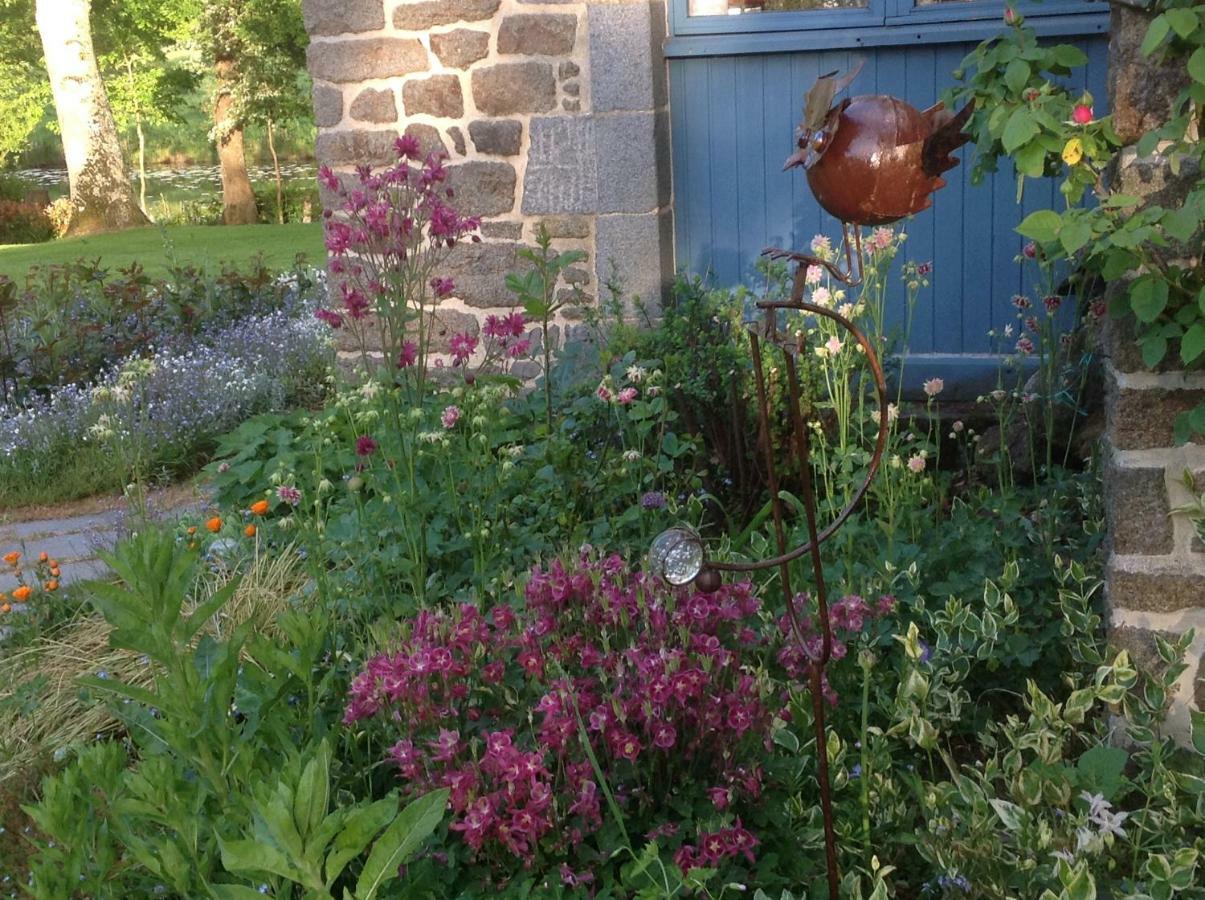 Saint-Pierre-de-Plesguen Au Pont Ricoul Bed & Breakfast エクステリア 写真