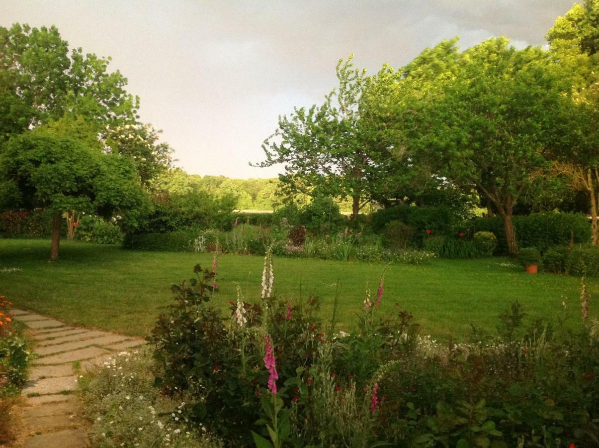 Saint-Pierre-de-Plesguen Au Pont Ricoul Bed & Breakfast エクステリア 写真